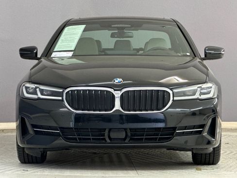 Certified 2023 BMW 530i w/ Executive Package image 5