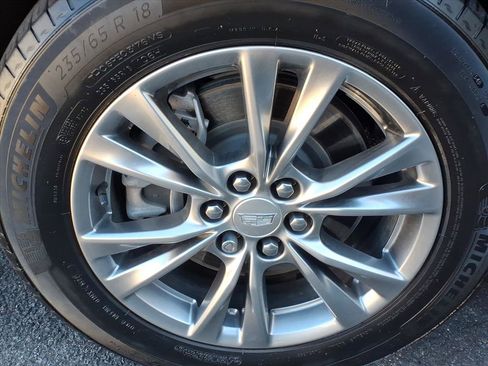 Certified 2022 Cadillac XT5 Premium Luxury image 9