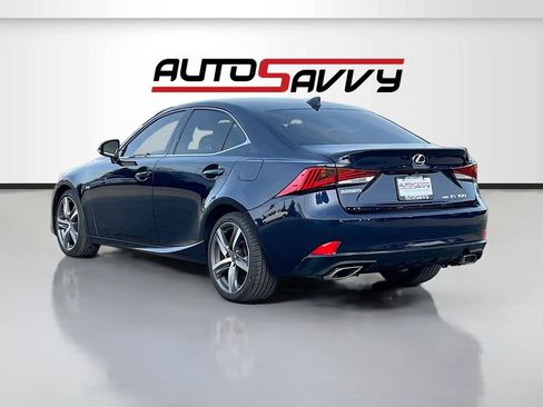Used 2018 Lexus IS 300 AWD w/ Comfort Package image 5