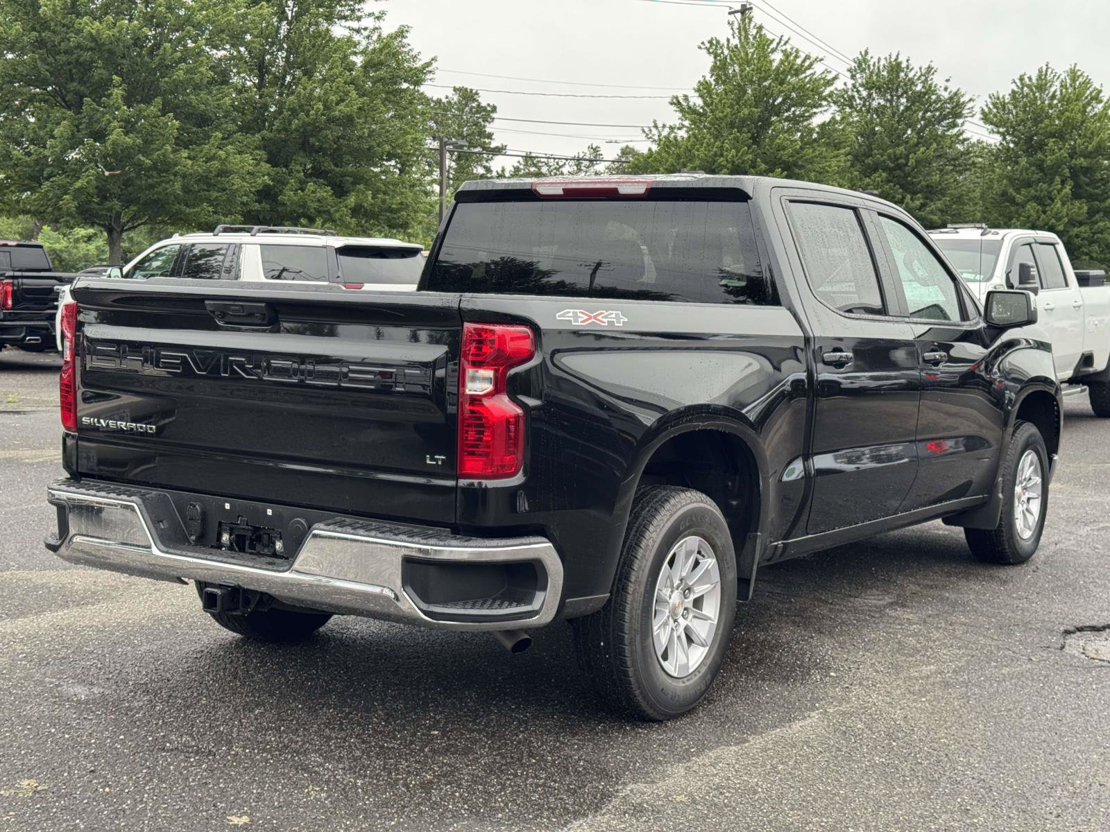 Used 2026 Chevrolet Silverado 1500 LT AWD/4WD image 5