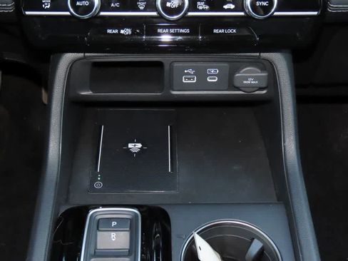 Certified 2024 Honda Pilot EX-L image 23