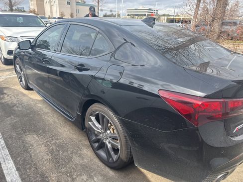 Used 2018 Acura TLX V6 w/ Technology & A-SPEC Pkg image 4