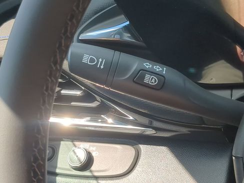 New 2025 Buick Envista Sport Touring w/ Convenience I Package image 36