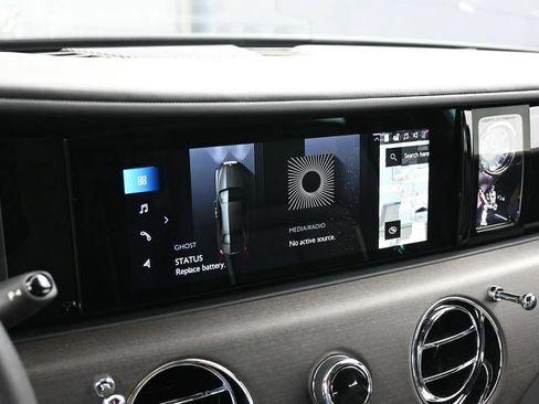 New 2026 Rolls-Royce Ghost AWD/4WD image 21