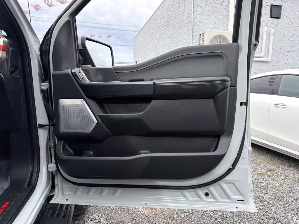 Used 2023 Ford F150 Raptor AWD/4WD image 17