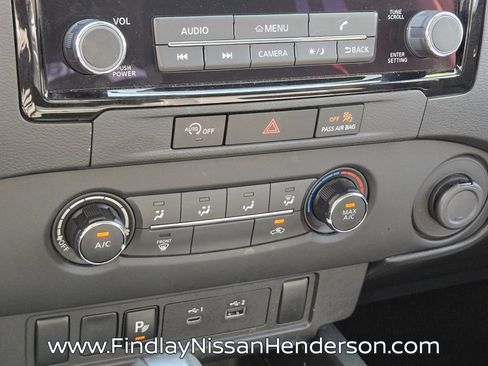 Used 2024 Nissan Frontier SV w/ Technology Package AWD/4WD image 27