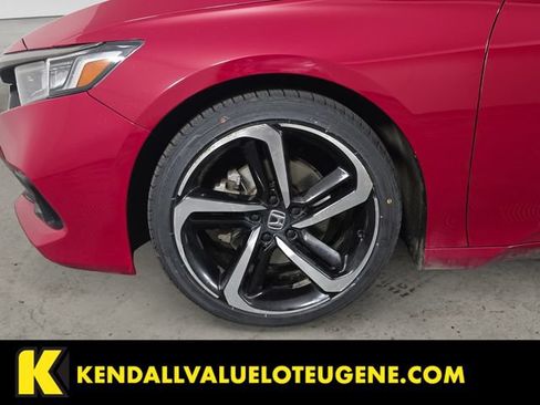 Used 2021 Honda Accord Sport image 9
