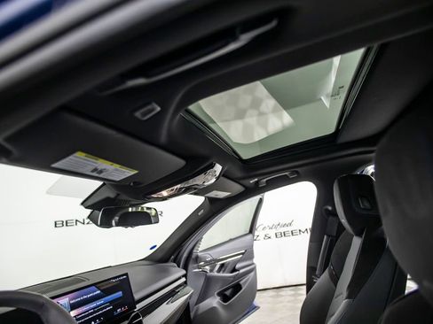 Used 2024 BMW 530i w/ M Sport Package image 26