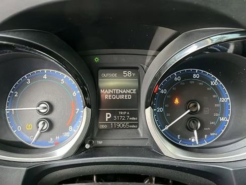 Used 2016 Toyota Corolla S image 6