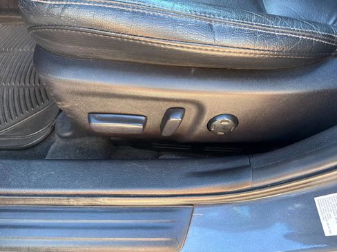 Used 2015 Toyota Avalon XLE Touring image 29