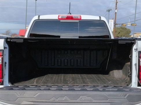 Certified 2025 GMC Canyon Denali image 24