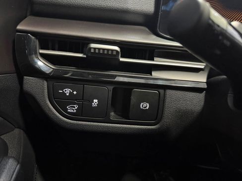 Used 2026 Kia Sportage EX w/ EX Panorama Roof Package FWD image 34