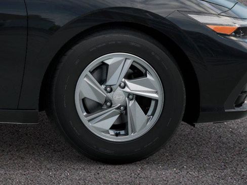 New 2026 Hyundai Elantra SE image 8