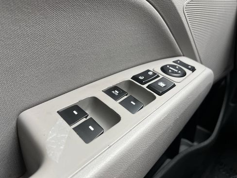 Used 2020 Hyundai Elantra Value Edition image 9