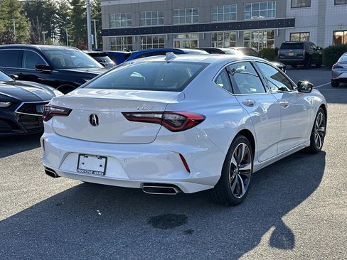 Certified 2025 Acura TLX w/ Technology Package image 4
