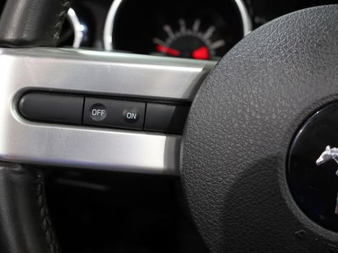 Used 2007 Ford Mustang Premium RWD image 15