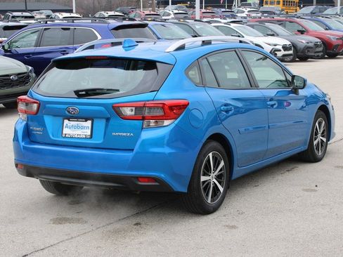 Used 2023 Subaru Impreza Premium image 5