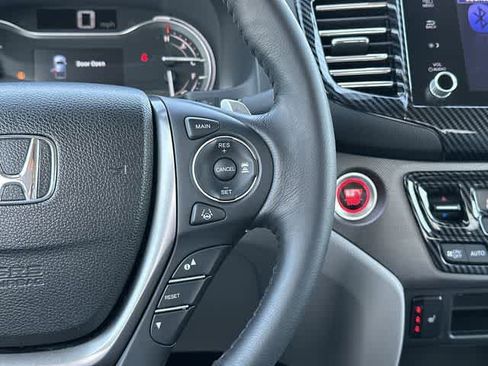 Used 2023 Honda Ridgeline RTL-E image 10