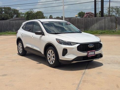 Used 2024 Ford Escape Active FWD image 3