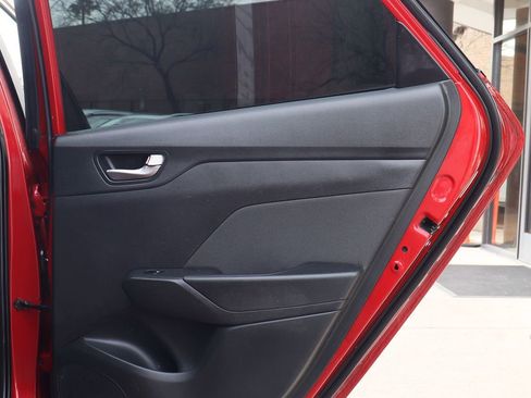 Used 2018 Hyundai Accent SE image 26