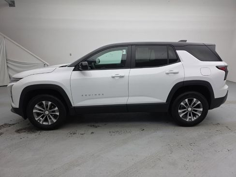 Used 2026 Chevrolet Equinox LT w/ Convenience Package II AWD/4WD image 8