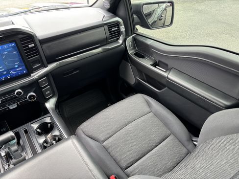 Used 2019 Ford F150 XLT w/ Equipment Group 302A Luxury AWD/4WD image 41