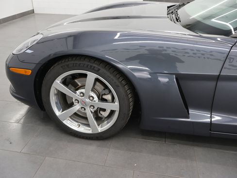 Used 2009 Chevrolet Corvette Coupe w/ Preferred Equipment Group RWD image 29