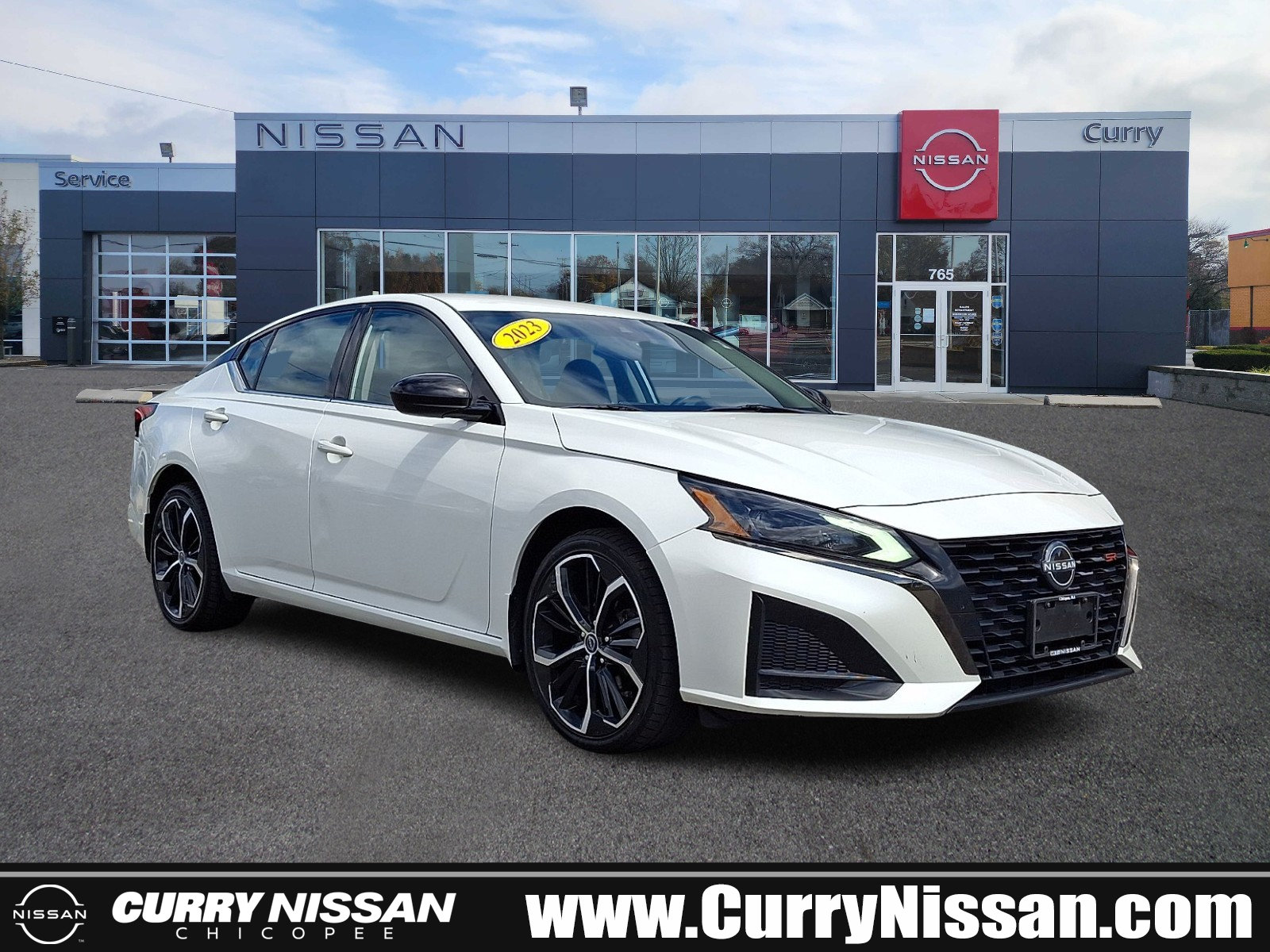 Used 2023 Nissan Altima 2.5 SR AWD/4WD image 1