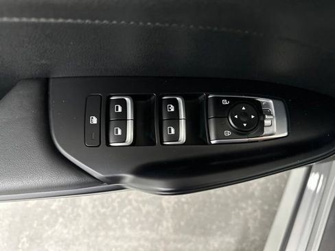 Used 2023 Kia K5 GT-Line AWD/4WD image 10