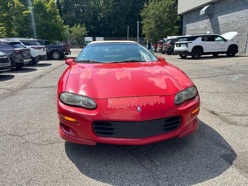 Used 2001 Chevrolet Camaro LT w/ Sport Appearance Pkg RWD image 8