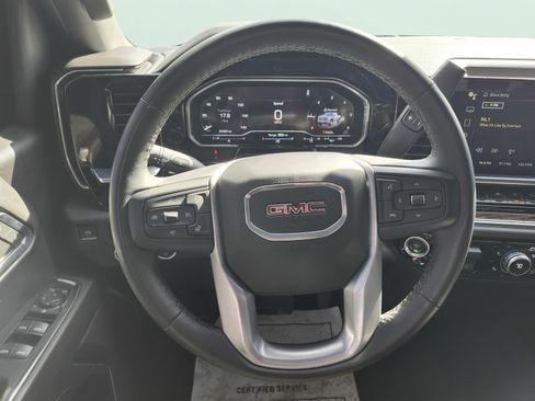 Used 2024 GMC Sierra 1500 Elevation AWD/4WD image 28