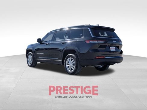 Used 2025 Jeep Grand Cherokee L Laredo RWD image 10