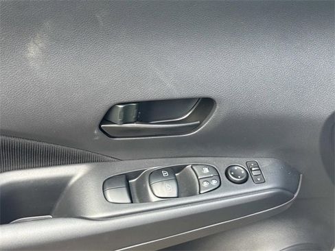 New 2025 Nissan Kicks Play S image 20