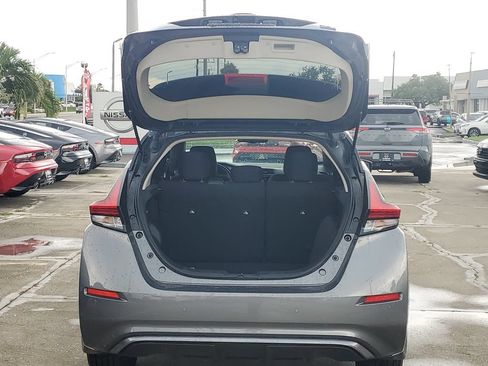 New 2025 Nissan Leaf SV Plus FWD image 8