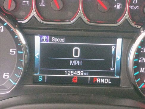 Used 2020 GMC Yukon XL SLT image 28