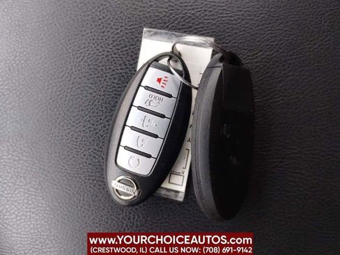 Used 2013 Nissan Pathfinder SL image 36