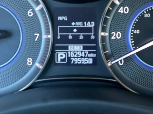 Used 2014 INFINITI QX80 4WD w/ Theater Package image 30