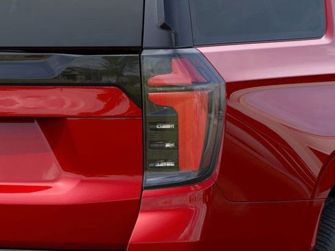 New 2026 Chevrolet Suburban LS w/ Max Trailering Package AWD/4WD image 11