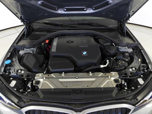 Certified 2024 BMW 330i Sedan w/ Convenience Package RWD image 6
