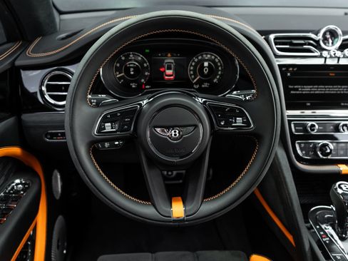 Certified 2026 Bentley Bentayga Speed AWD/4WD image 31