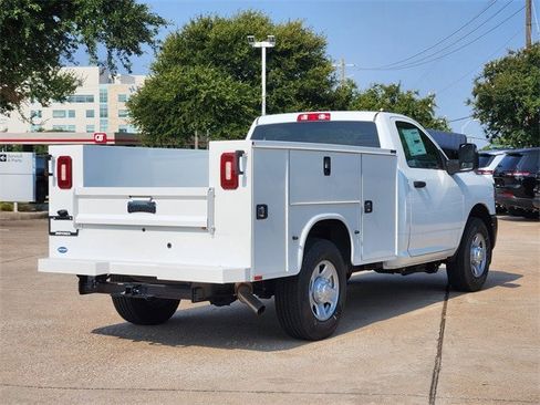 New 2024 RAM 2500 Tradesman w/ Convenience Group image 3