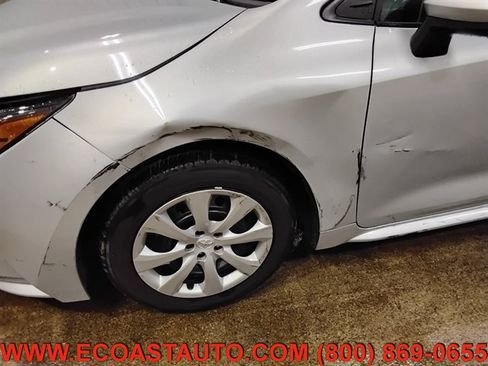 Used 2024 Toyota Corolla LE FWD image 16
