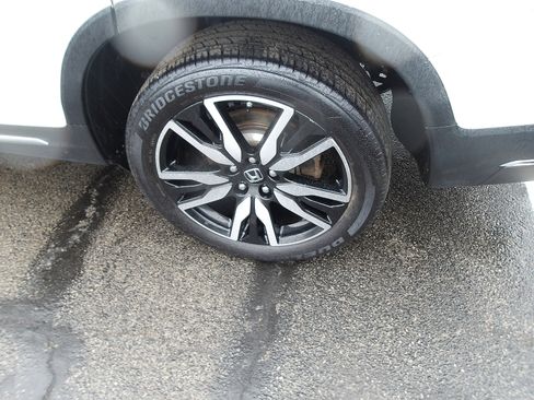 Used 2019 Honda Pilot Touring image 26