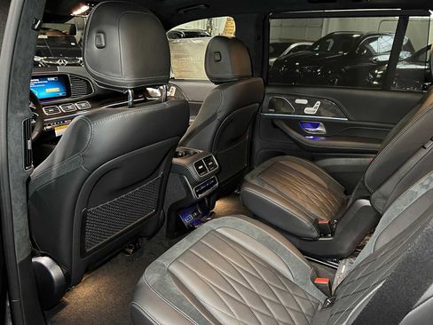 New 2026 Mercedes-Benz GLS 63 AMG 4MATIC image 21