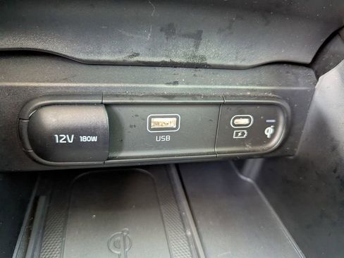 Used 2025 Kia Telluride SX image 24