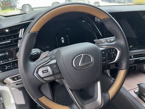 Used 2025 Lexus RX 350 Premium Plus w/ Accessory Package (Z1) FWD image 13