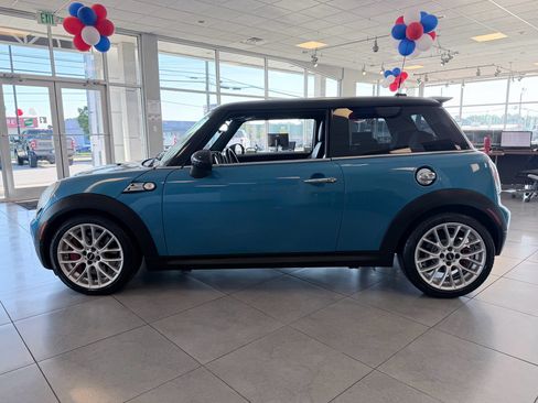Used 2009 MINI Cooper John Cooper Works FWD image 5