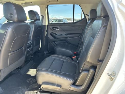 Certified 2021 Chevrolet Traverse Premier w/ Redline Edition FWD image 21