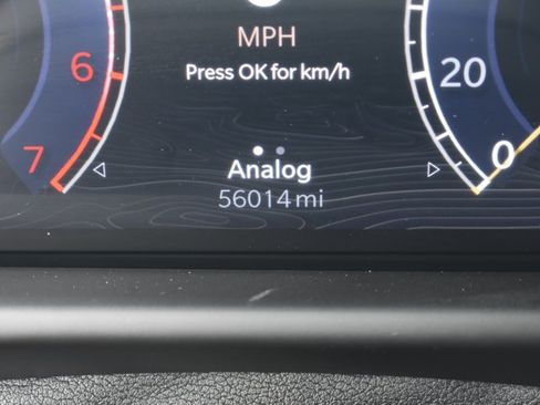 Used 2024 Jeep Wagoneer Series III AWD/4WD image 24