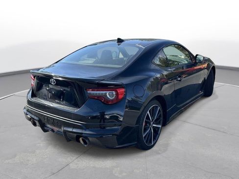 Used 2019 Toyota 86 TRD SE image 4